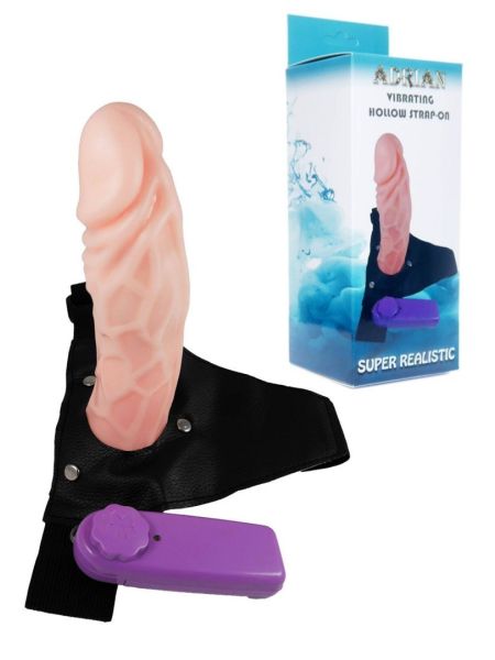 Sztuczny penis na szelkach strap-on wibrujący 16cm